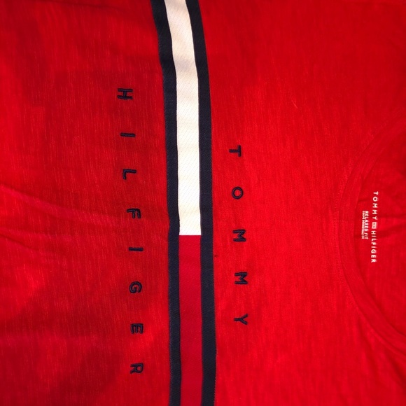 Tommy tshirt - Picture 2 of 3